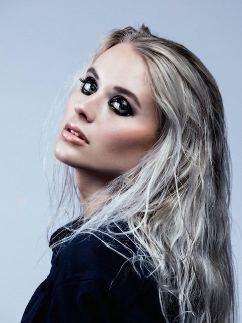 photo shoot dark makeup